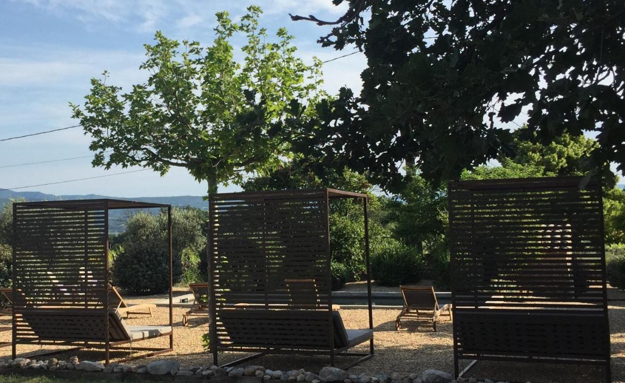Bed and Breakfast Le Vieux Portail Saint-Saturnin-lès-Apt Exterior foto