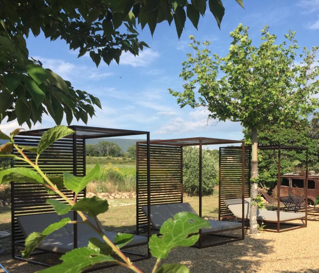 Bed and Breakfast Le Vieux Portail Saint-Saturnin-lès-Apt Exterior foto