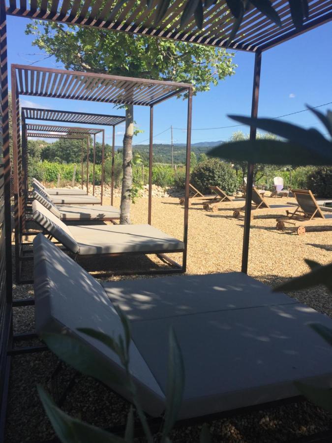 Bed and Breakfast Le Vieux Portail Saint-Saturnin-lès-Apt Exterior foto